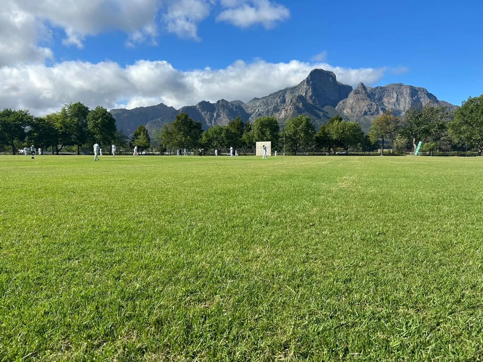 Pickstone Oval beneath the mountains of the Franschhoek valley